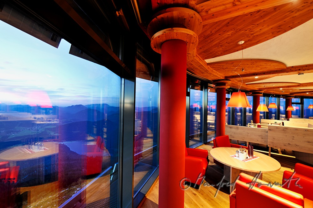 Atrium des Terzerhaus in 1626 m Seehöhe