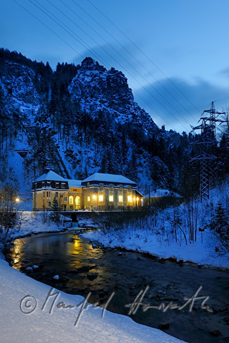 historisches Flusskraftwerk der Mariazellerbahn am Erlaufbach