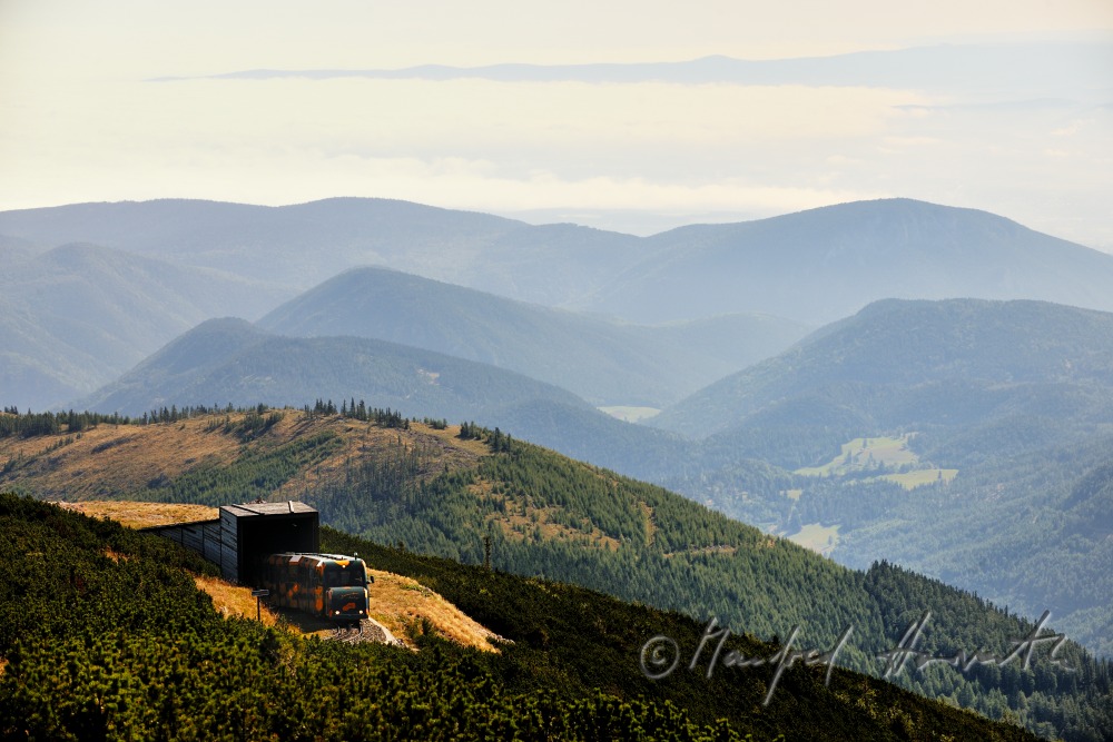 Zahnradbahn auf dem Hochschneeberg