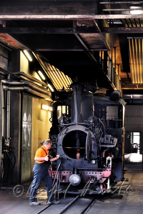 Dampf-Zahnradbahn im Bahnhof “Puchberg am Schneeberg“