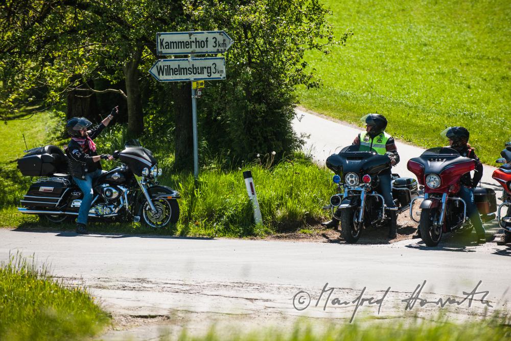 Motorradfahrt mit Harley Davidson-Motorrädern