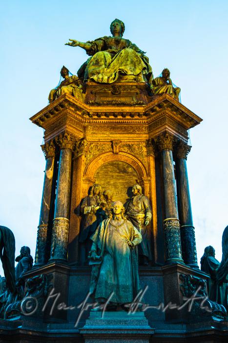 Kaiserin Maria Theresia Denkmal