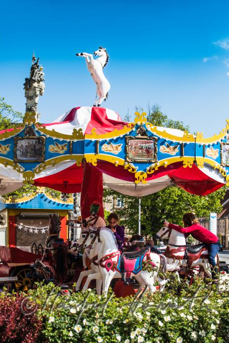 Ringelspiel am Hauptplatz