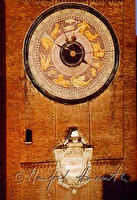 f4r490221